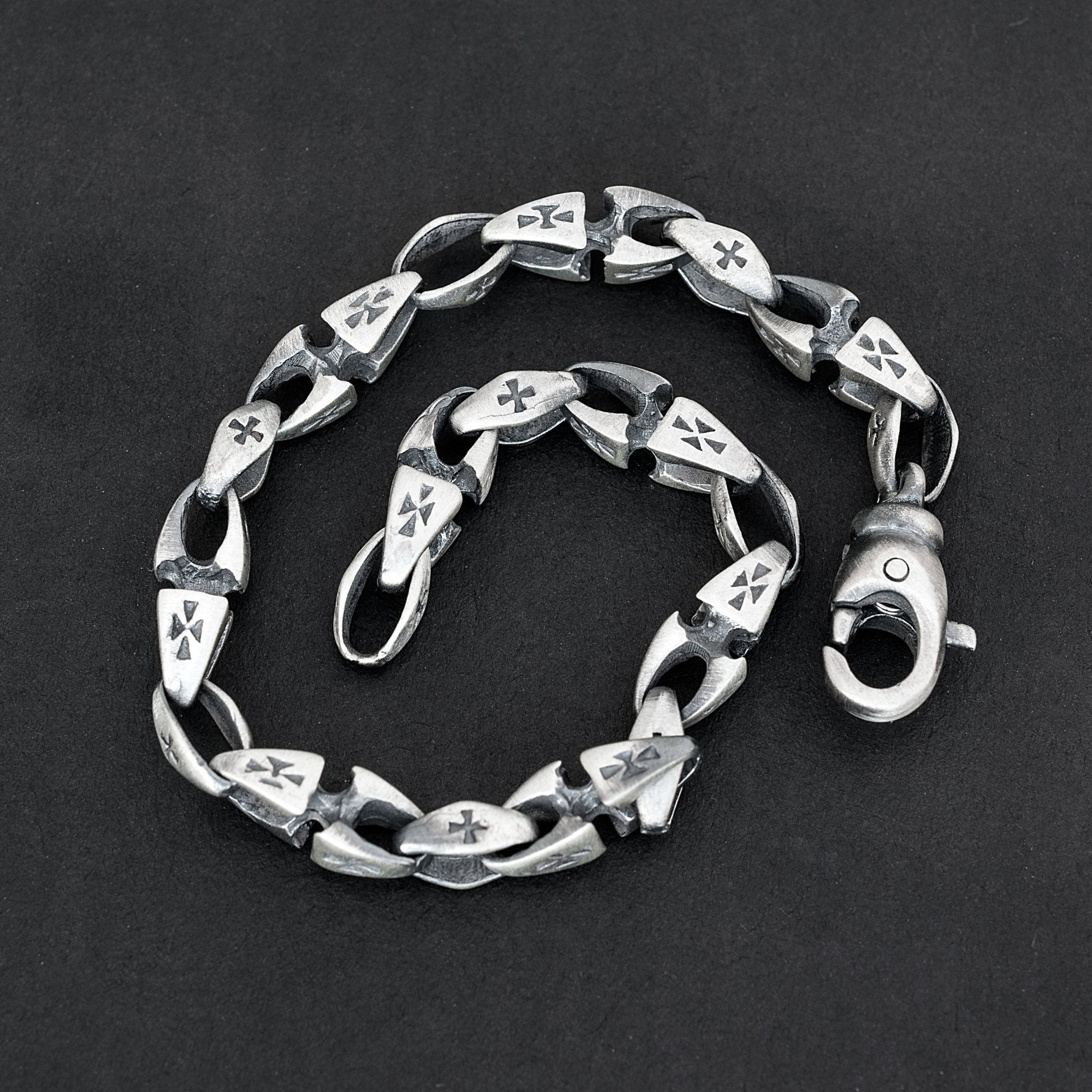 Ανδρικό βραχιόλι αλυσίδα με σταυρούς - Emmanuela - handcrafted for you®