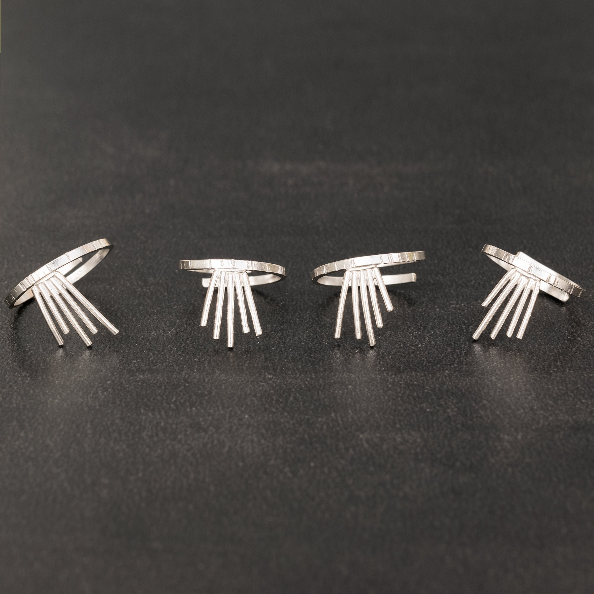 Σετ από 4 midi δαχτυλίδια "ακτίνες" από ασήμι 925 - κοσμήματα emmanuela